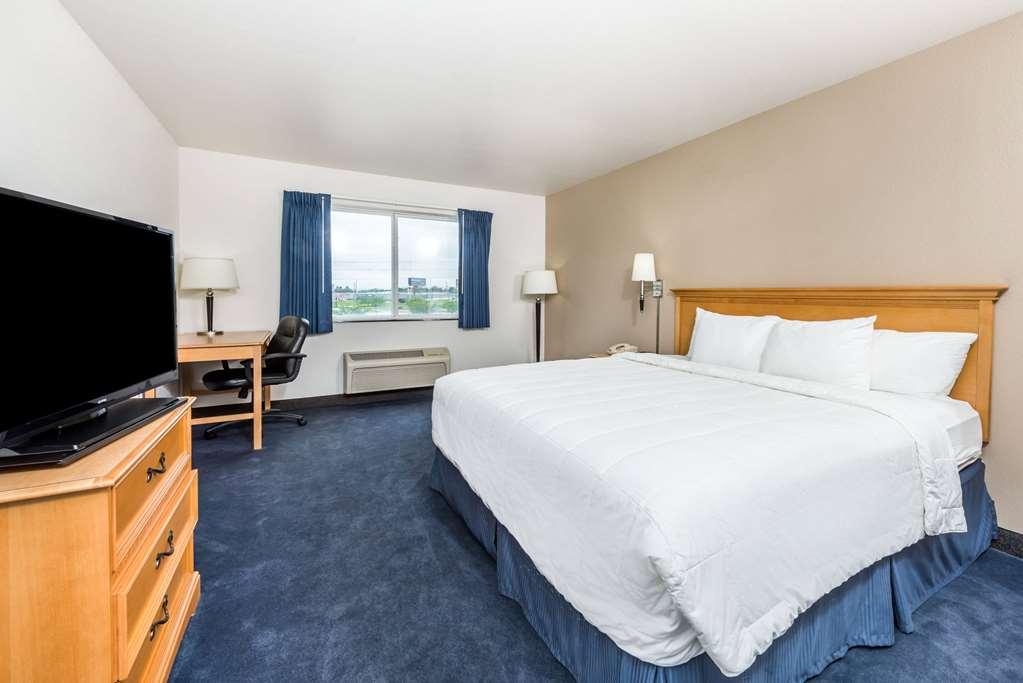 Baymont By Wyndham Indianapolis Northeast Otel Oda fotoğraf