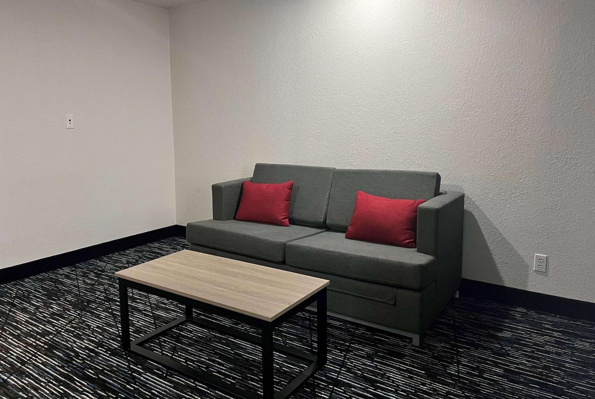 Baymont By Wyndham Indianapolis Northeast Otel Dış mekan fotoğraf