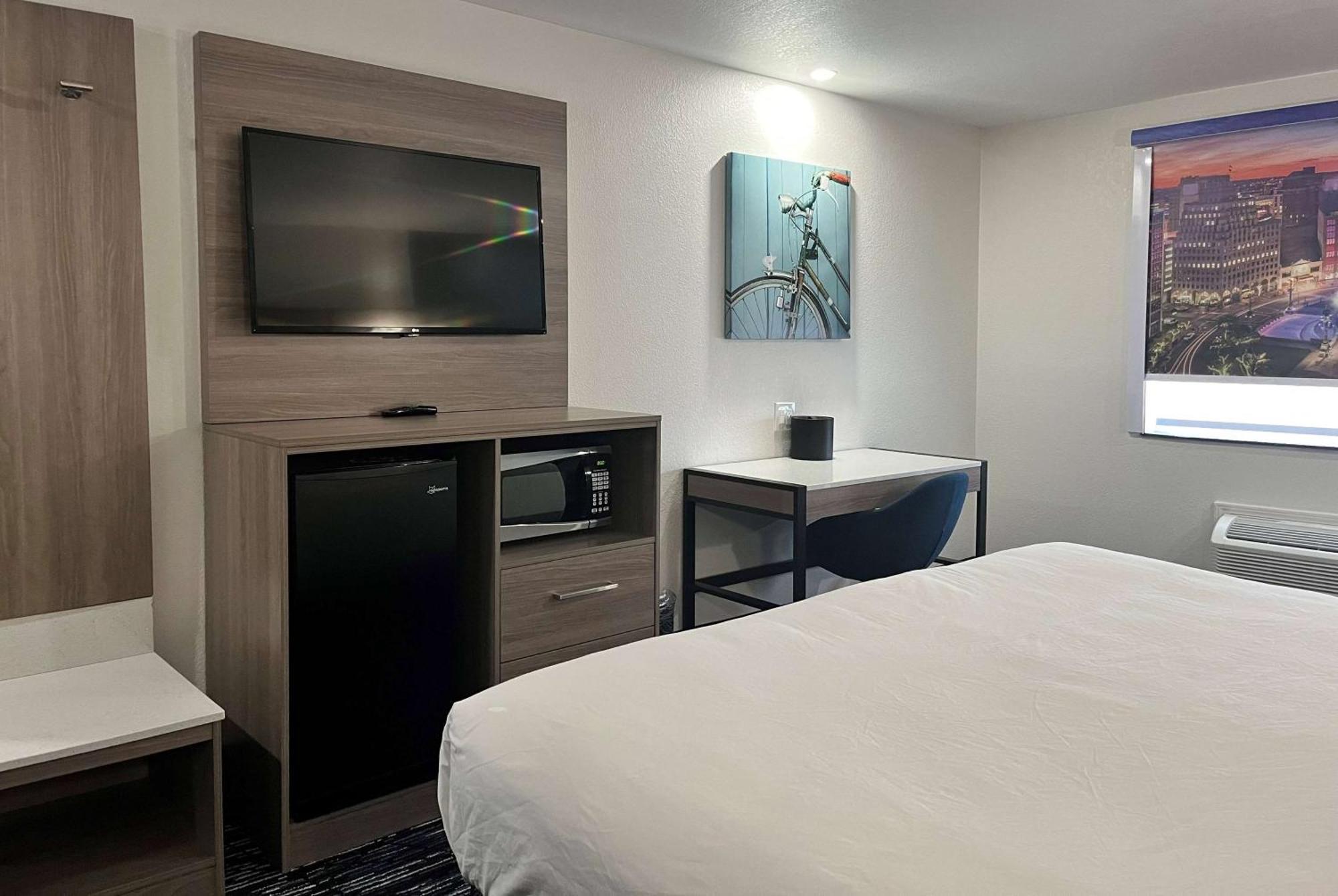 Baymont By Wyndham Indianapolis Northeast Otel Dış mekan fotoğraf
